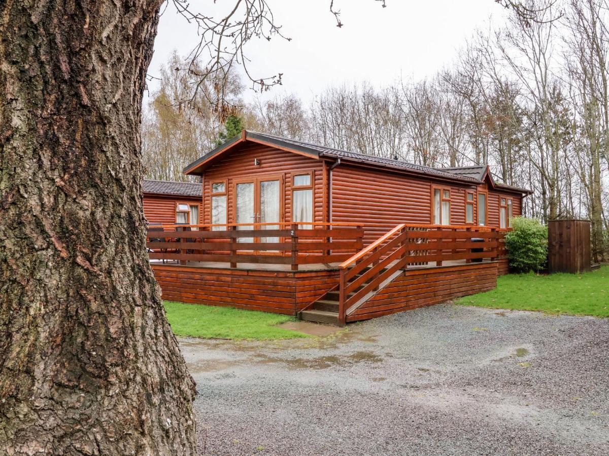 Oak Lodge Hadnall Exterior photo